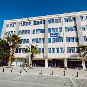 Ozalp Han Hotel